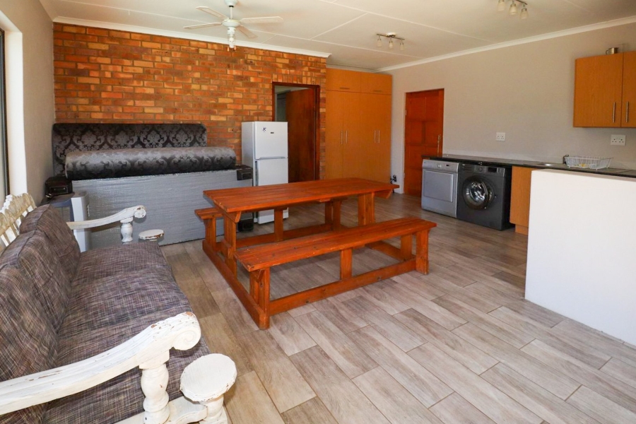 3 Bedroom Property for Sale in Flamwood North West